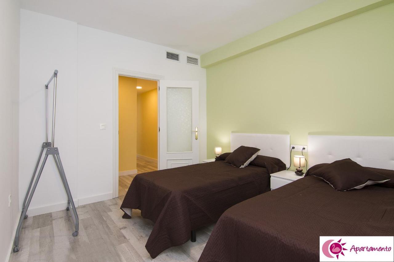 Apartamentos Cisne Granada Bagian luar foto
